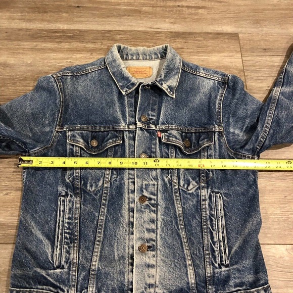 Vintage Levi's Trucker Jacket 42 Large Blue Jean Denim Pockets Button Front Men - Picture 5 of 14